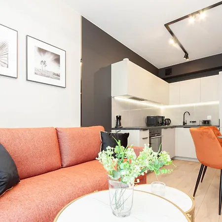 Apartly- Bulvar32, Balkon,widok & Parking アパート