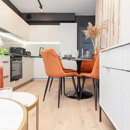 Apartly- Bulvar32, Balkon,widok & Parking アパート