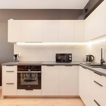 Apartly- Bulvar32, Balkon,widok & Parking アパート *