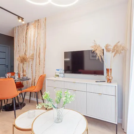 アパート Apartly- Bulvar32, Balkon,widok & Parking *