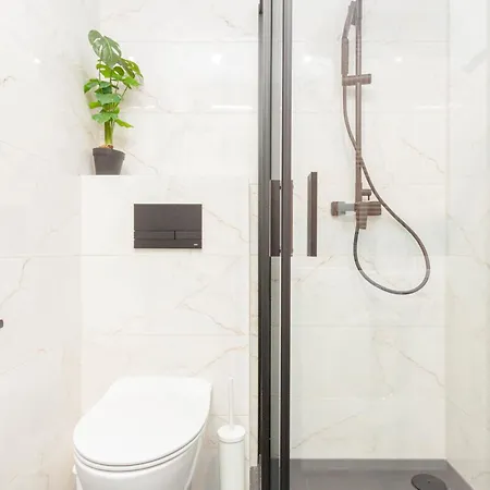 Apartly- Bulvar32, Balkon,widok & Parking シュチェチン