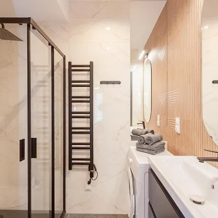 アパート Apartly- Bulvar32, Balkon,widok & Parking シュチェチン