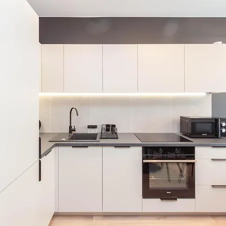 Apartly- Bulvar32, Balkon,widok & Parking * シュチェチン