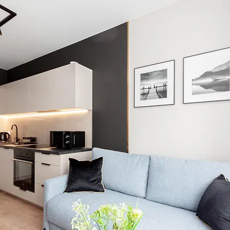 Apartly- Bulvar32, Balkon,widok & Parking アパート