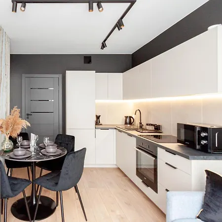 Apartly- Bulvar32, Balkon,widok & Parking * シュチェチン